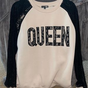 Fashion Nova QUEEN sweatshirt 💖oversized